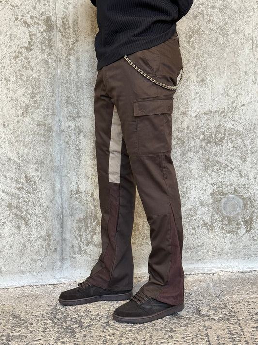 Flare Cargos In Brown