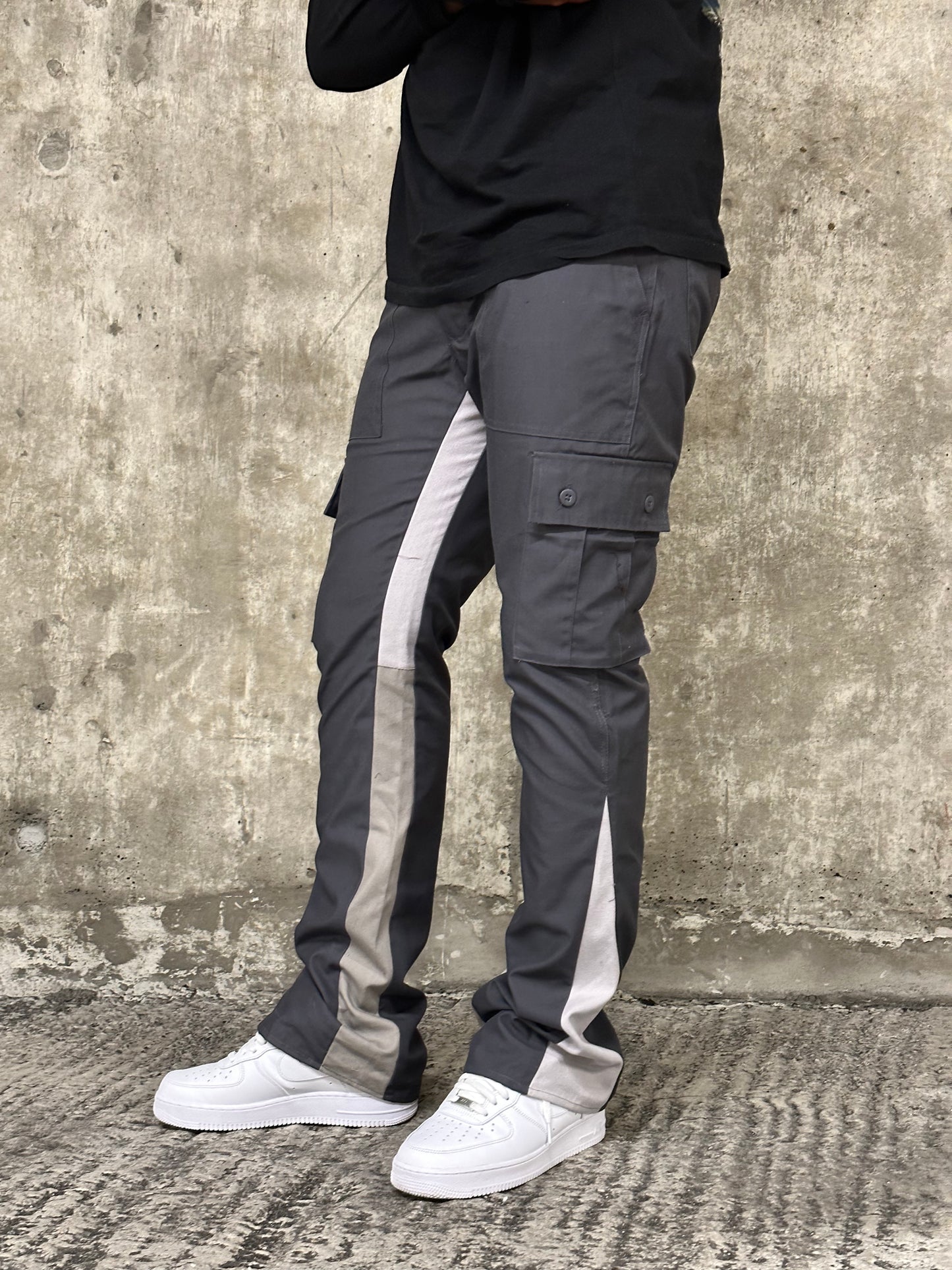 Flare Cargos In Grey