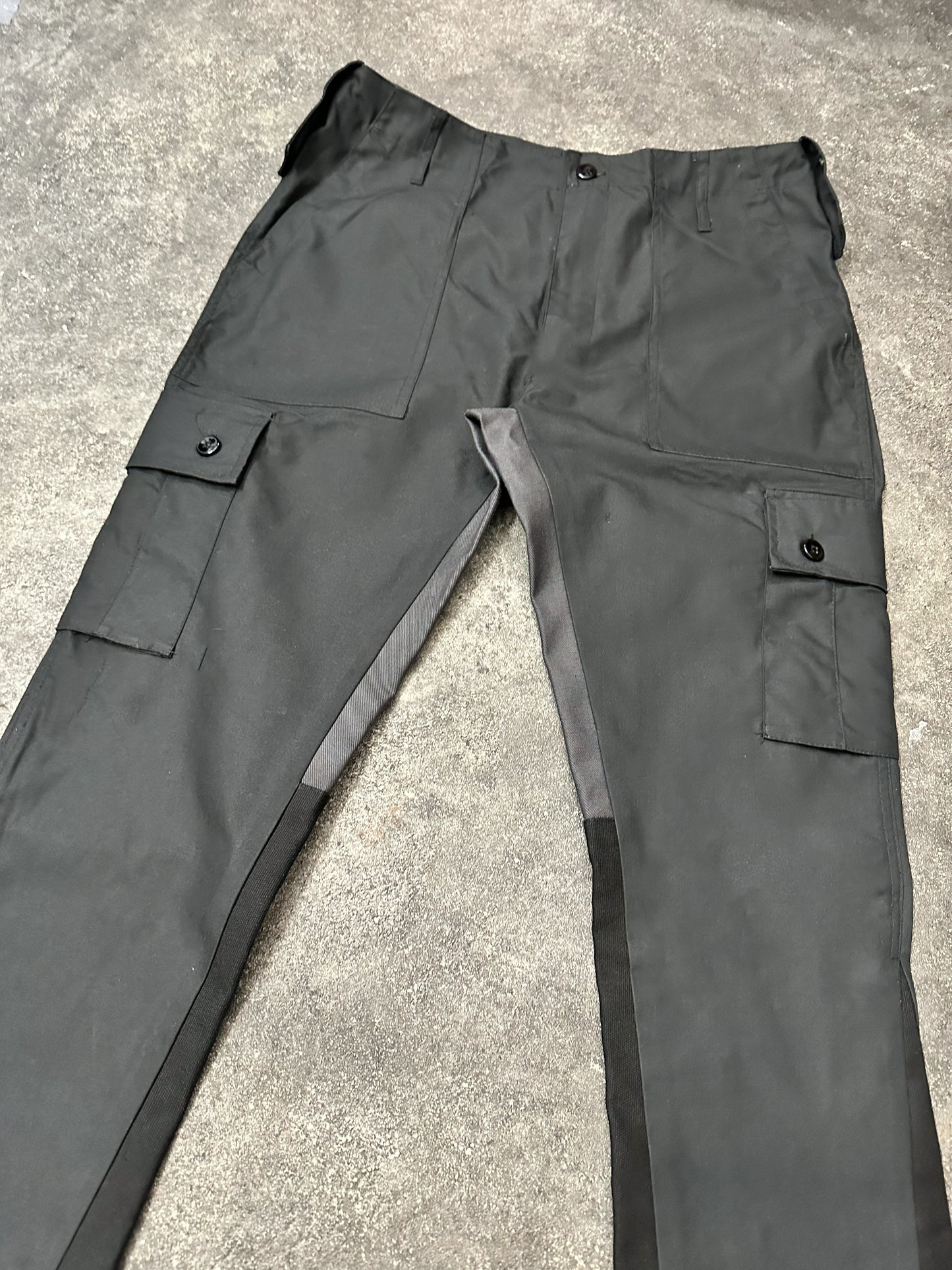 Eighth Avenue | Flare Cargos in Black