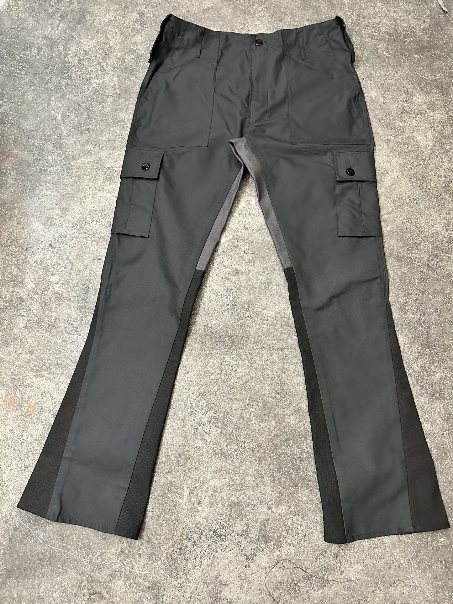 Eighth Avenue | Flare Cargos in Black