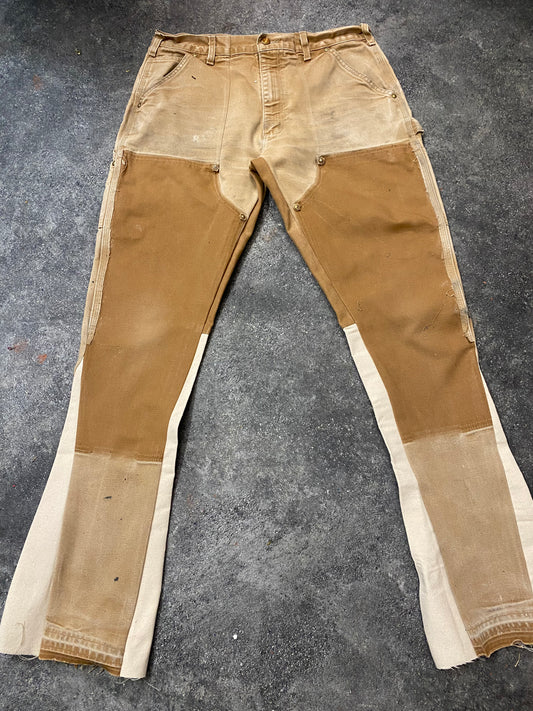 Double Knee Flare Jeans in Beige/Cream