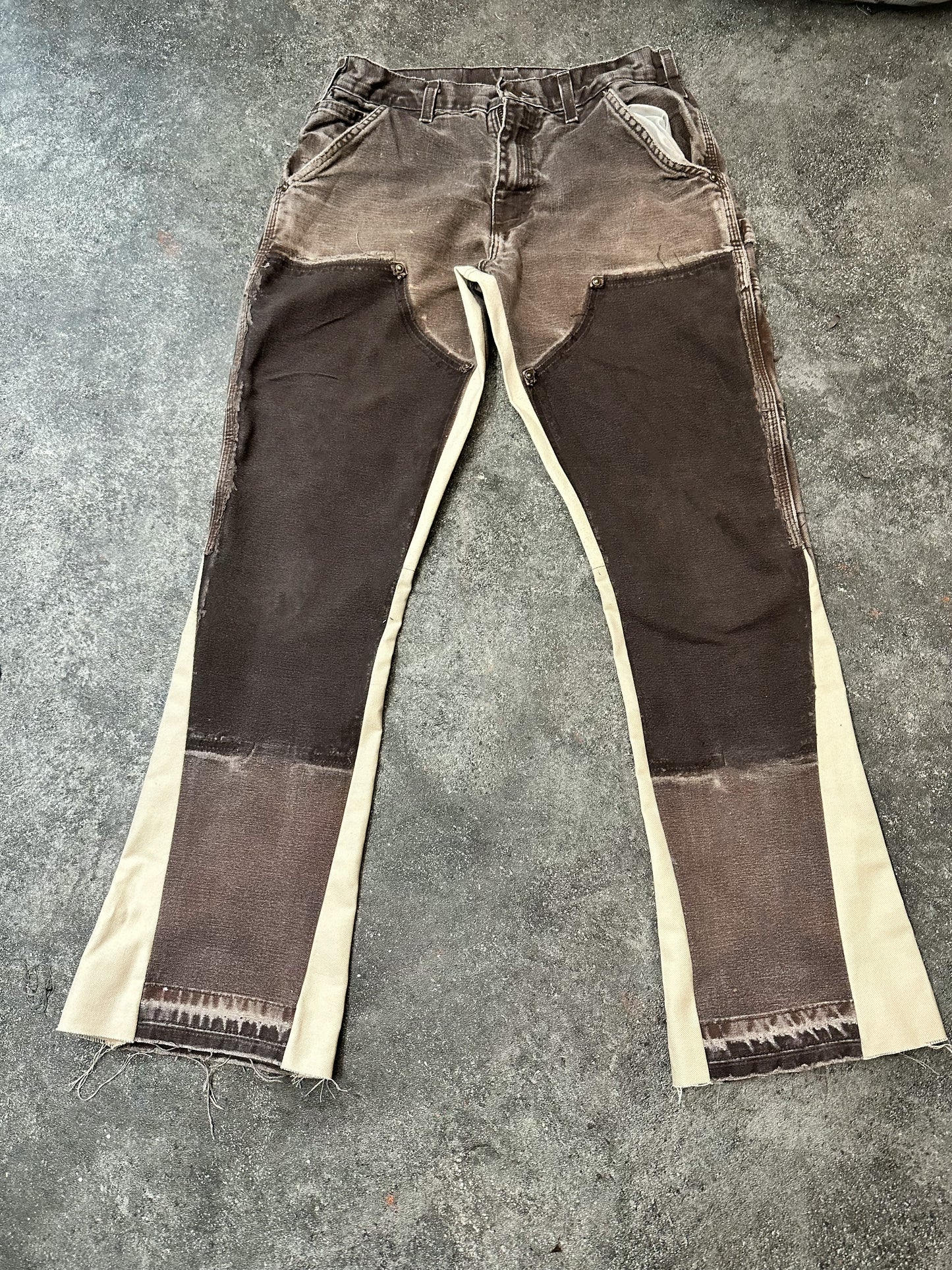 Double Knee Flare Jeans in Brown/Cream